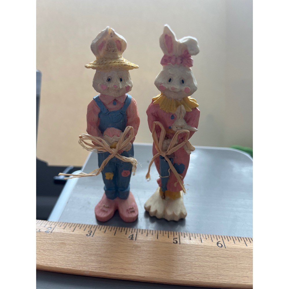 Vintage Style Easter Bunny Resin Figurine Set Spring Rabbit Decor 4.5 Inch 2pc